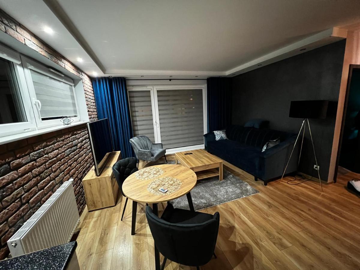 Apartament Vip-2 Reda Luaran gambar