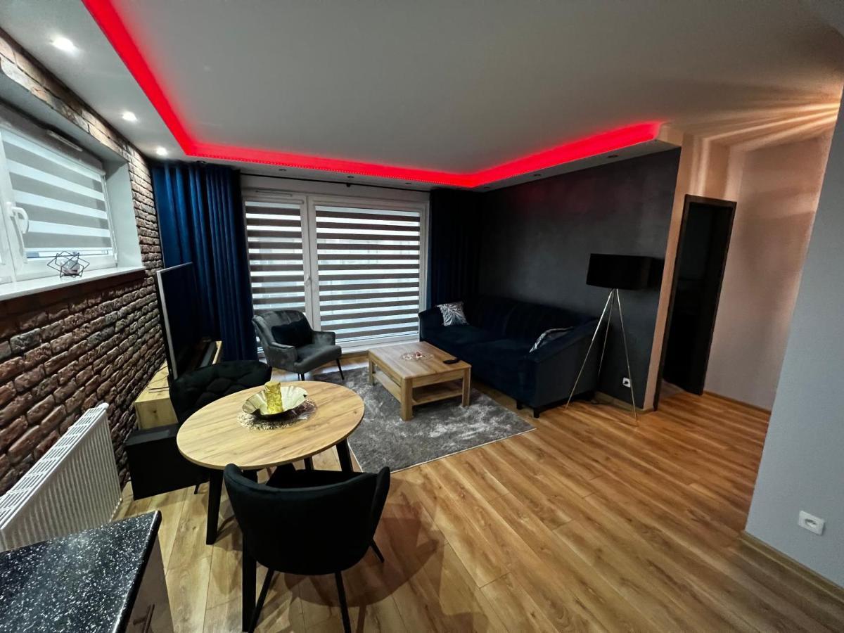 Apartament Vip-2 Reda Luaran gambar